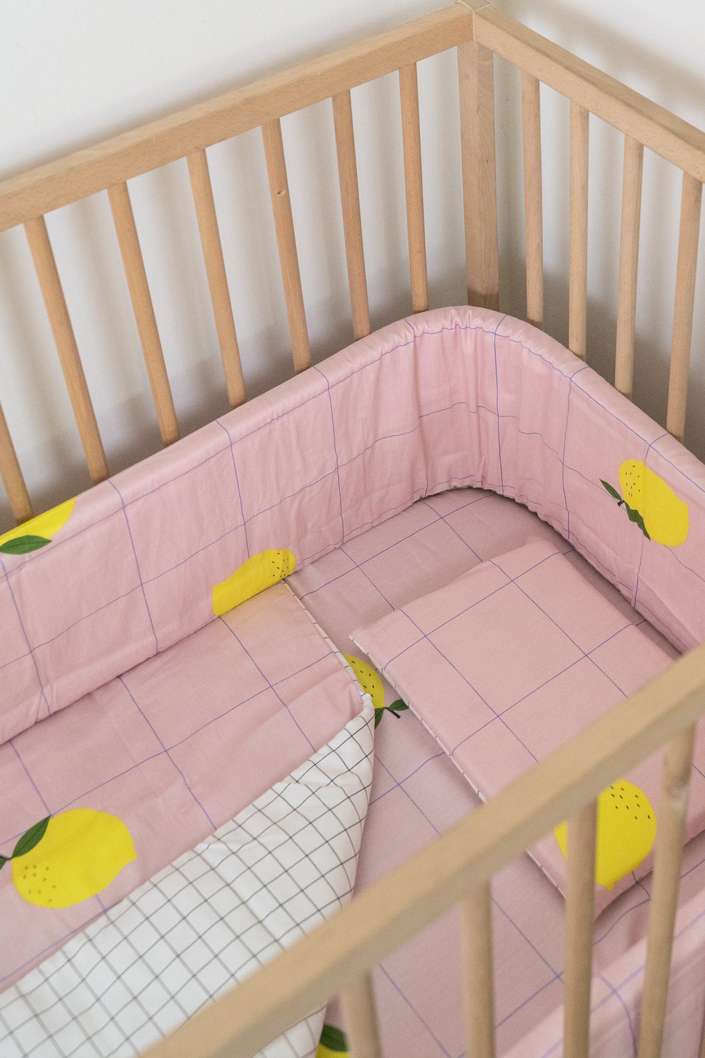 Lemon Squeezy Cot Duvet