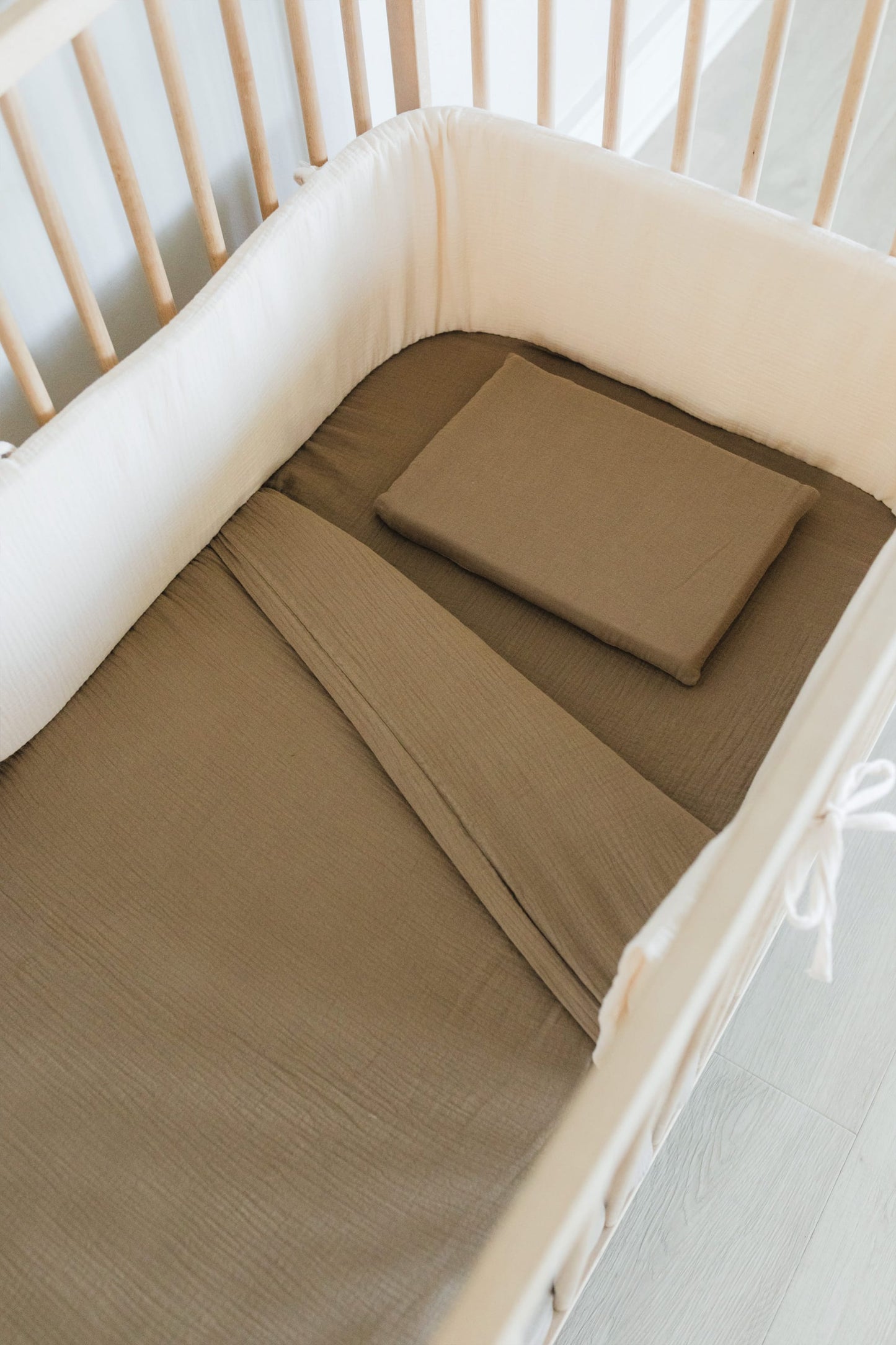 Hazelnut Muslin Cot Duvet